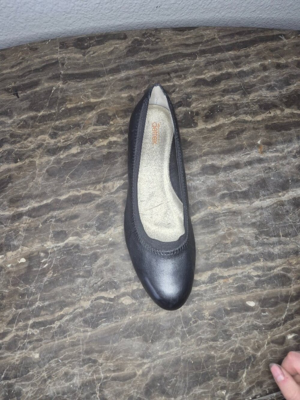 NWOB Atrex Womens Ballerina Heel Style Shoe SINGLE RIGHT Size: 8.5 A/B